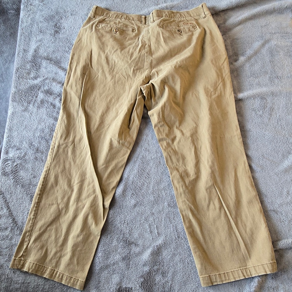 Cabelas Classic Fit Chino Pants Men 42x30 Khaki Tan Cotton Twill Stretch Comfort - Picture 8 of 16